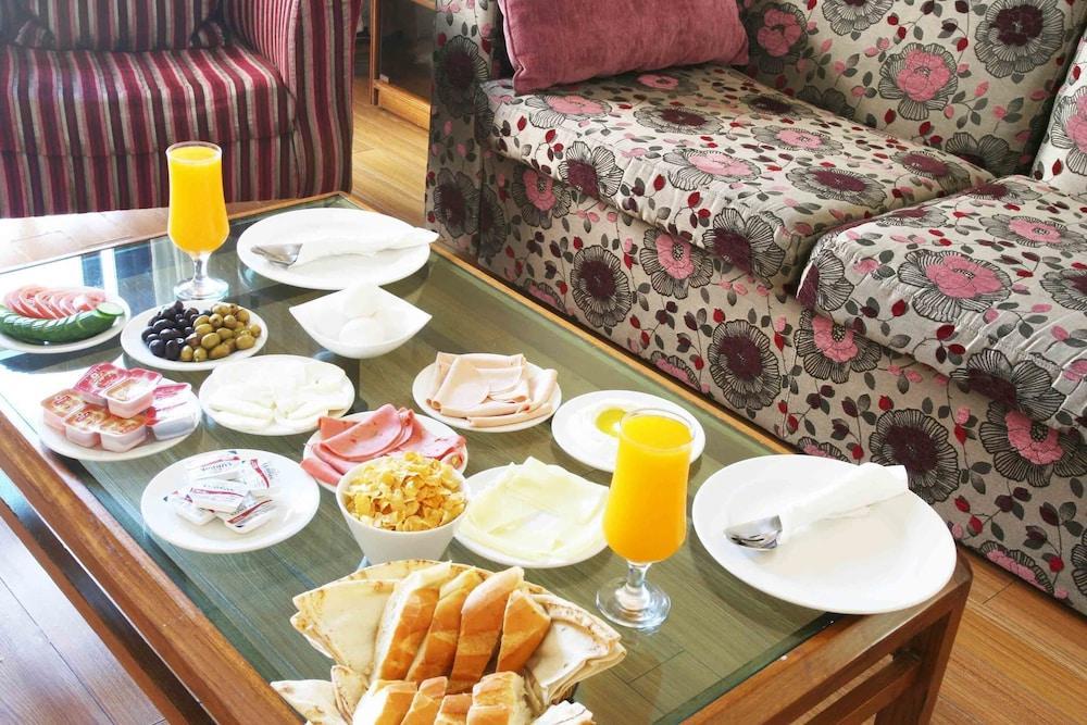 ביירות Orient Prince Hotel מראה חיצוני תמונה