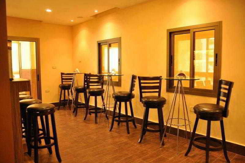 ביירות Orient Prince Hotel מראה חיצוני תמונה