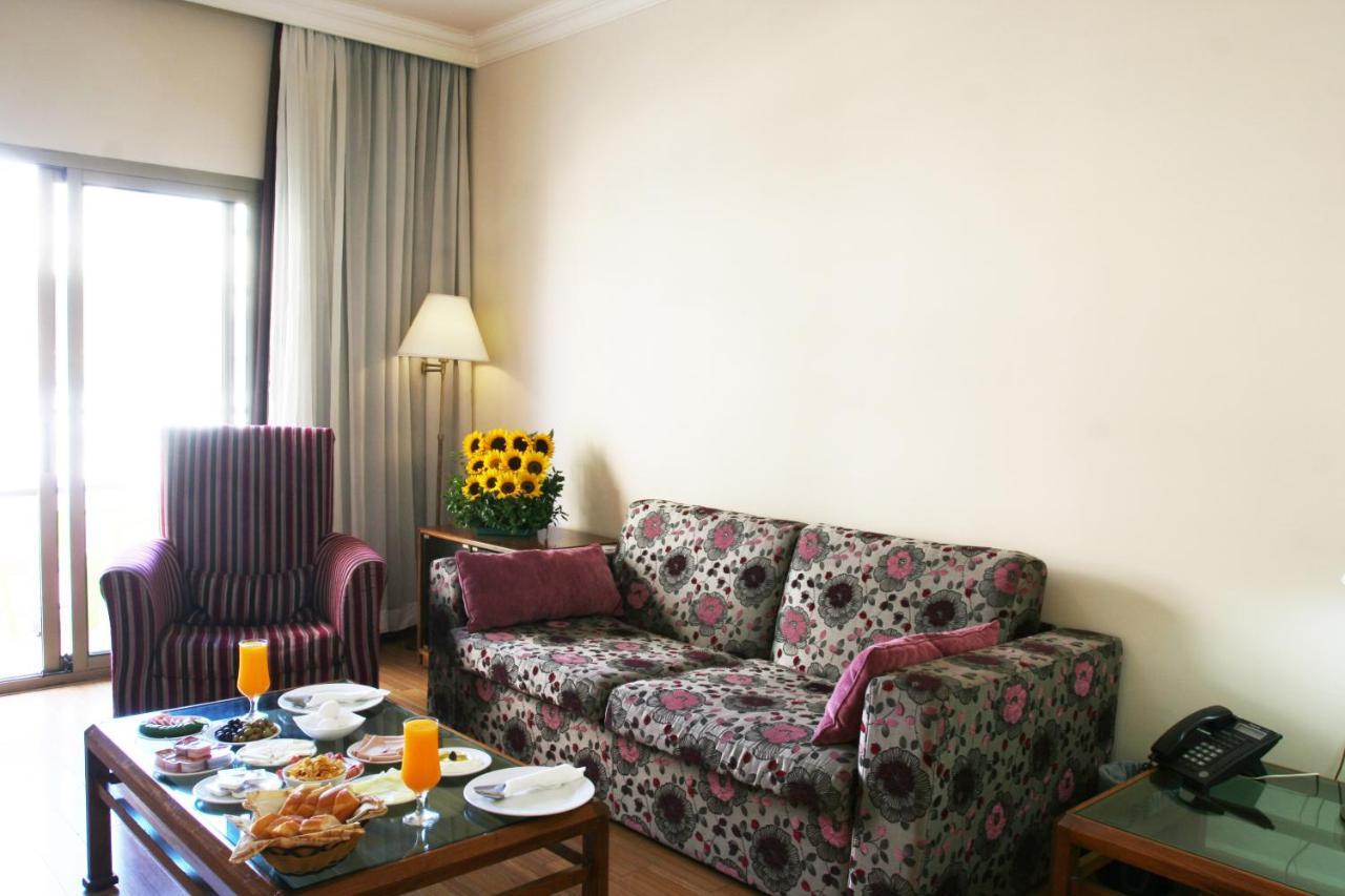ביירות Orient Prince Hotel מראה חיצוני תמונה